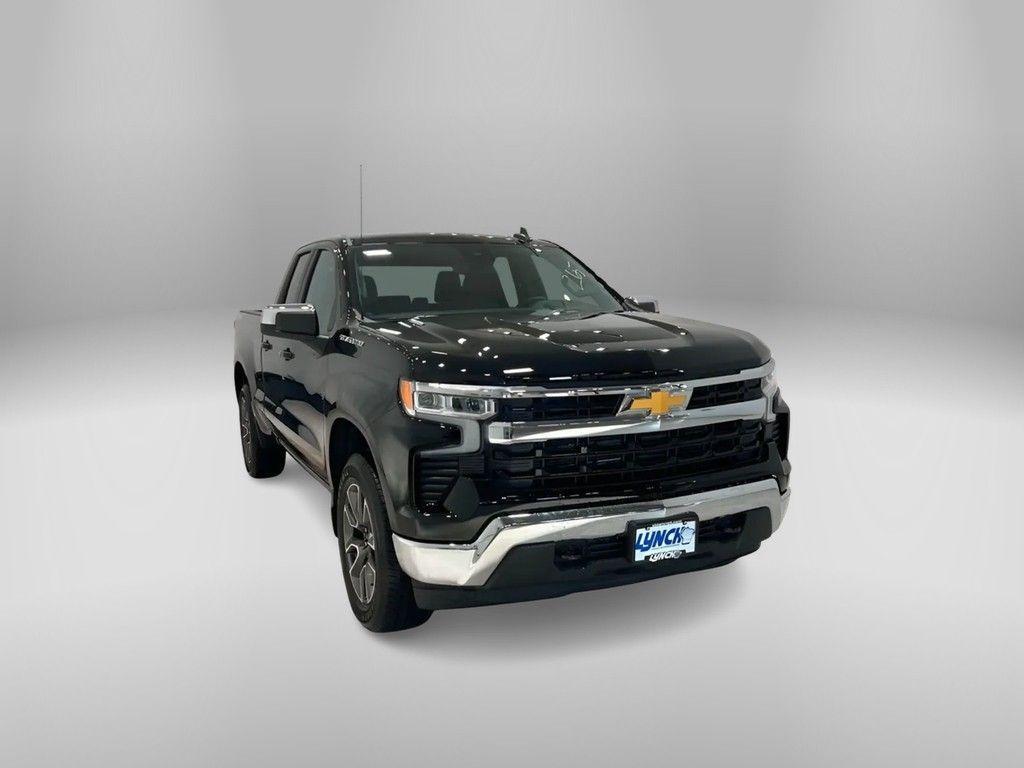 new 2025 Chevrolet Silverado 1500 car, priced at $49,995