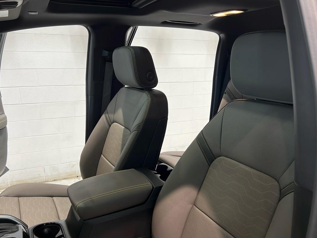 new 2025 Chevrolet Colorado car, priced at $54,090