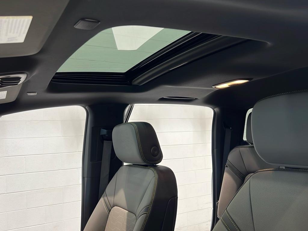new 2025 Chevrolet Colorado car, priced at $54,090