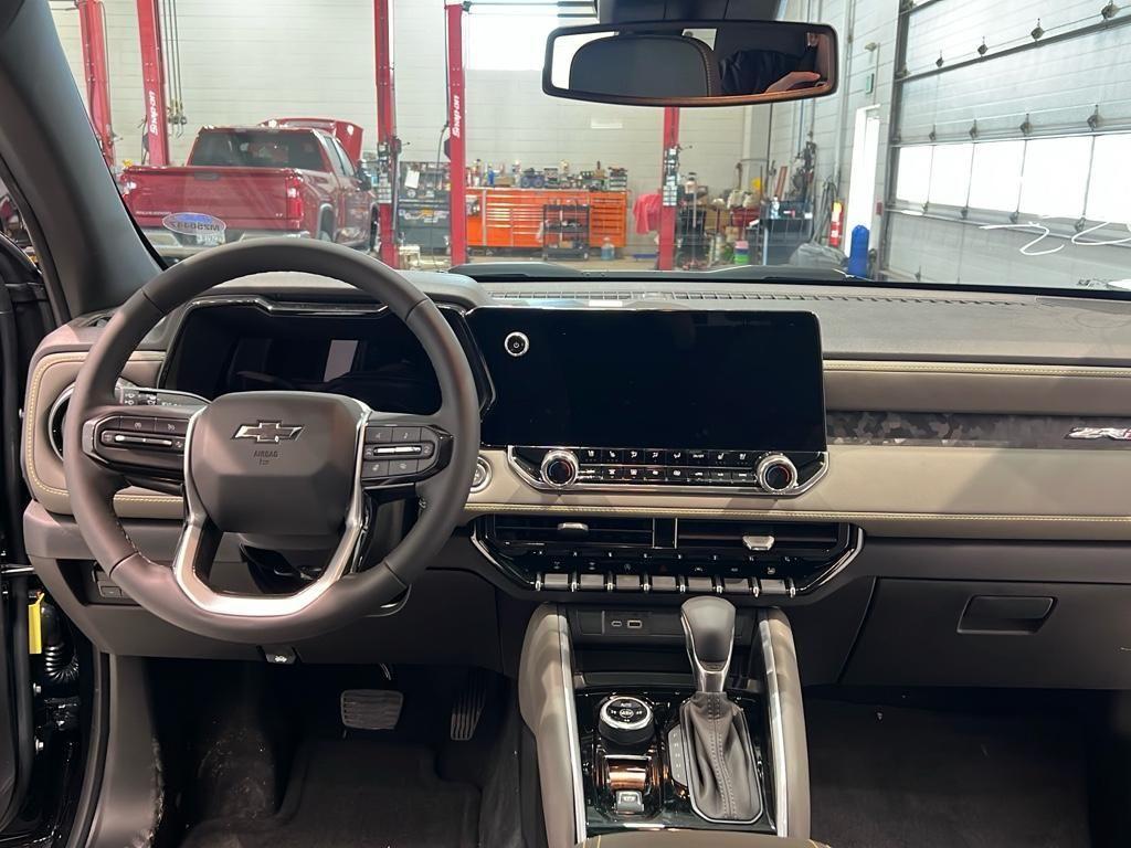 new 2025 Chevrolet Colorado car, priced at $54,090