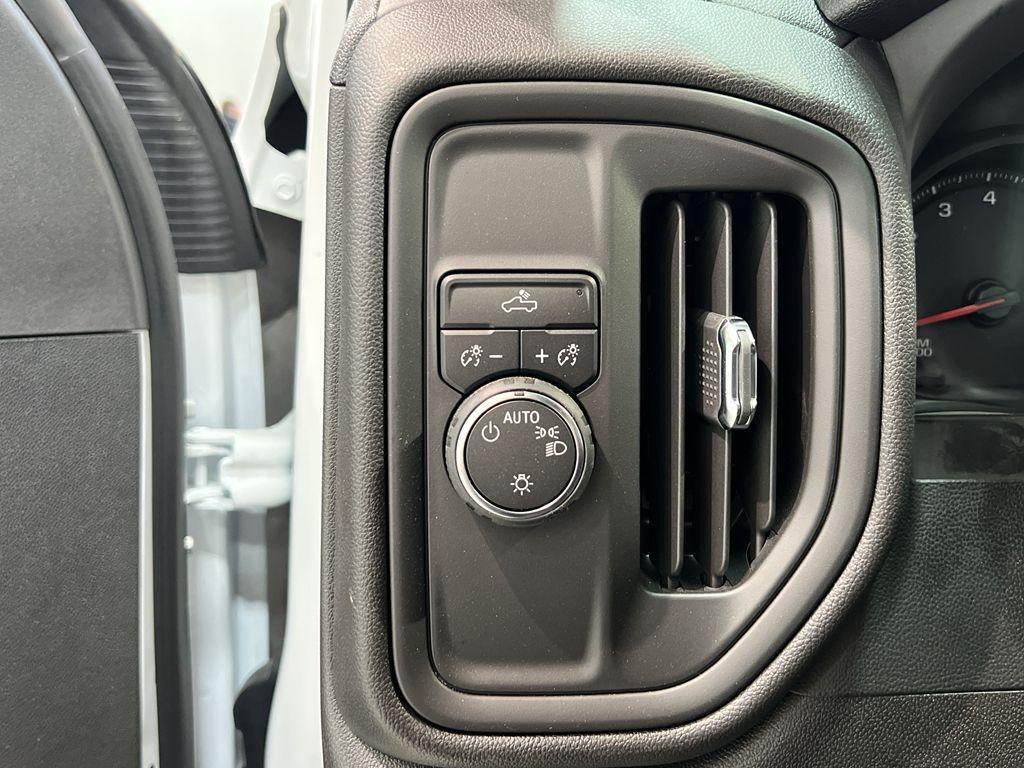 new 2024 Chevrolet Silverado 2500 car, priced at $46,845
