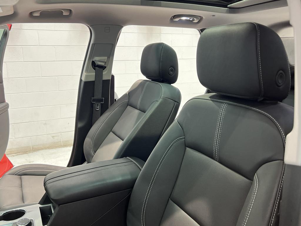 new 2025 Chevrolet Blazer car, priced at $41,999