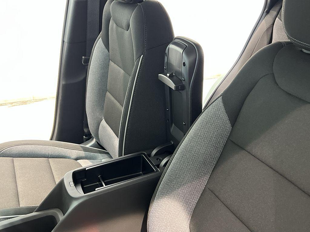 new 2025 Chevrolet TrailBlazer car, priced at $27,285