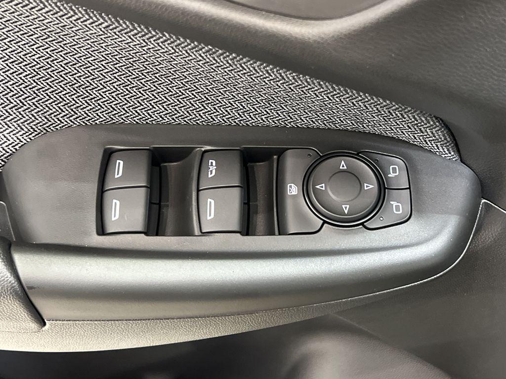 new 2025 Chevrolet TrailBlazer car, priced at $27,285