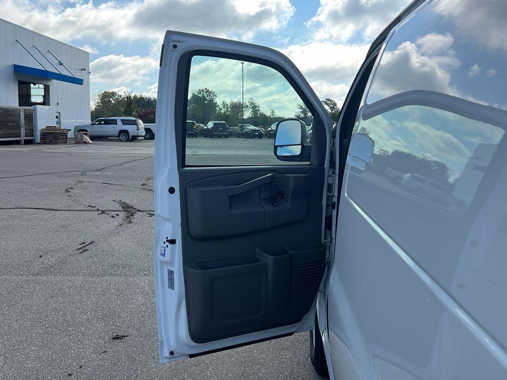 new 2025 Chevrolet Express 3500 car, priced at $53,070