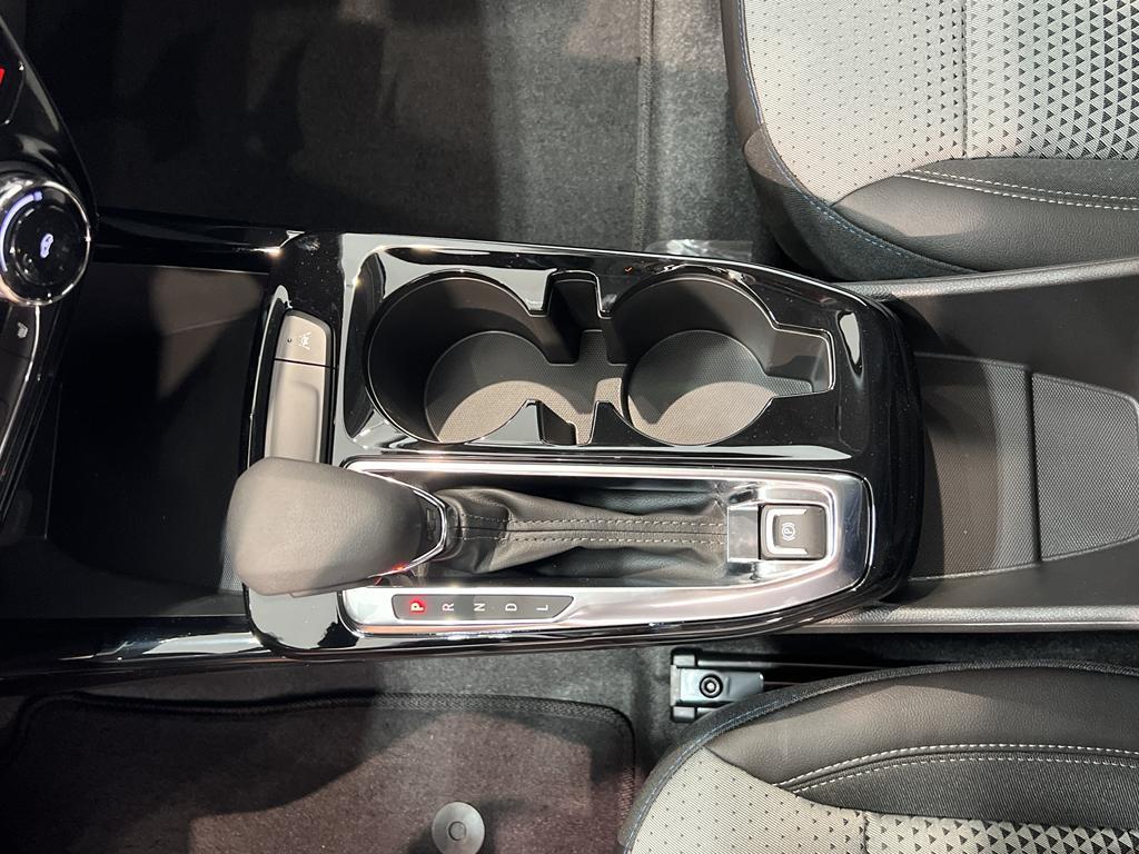 new 2025 Chevrolet Trax car, priced at $25,510