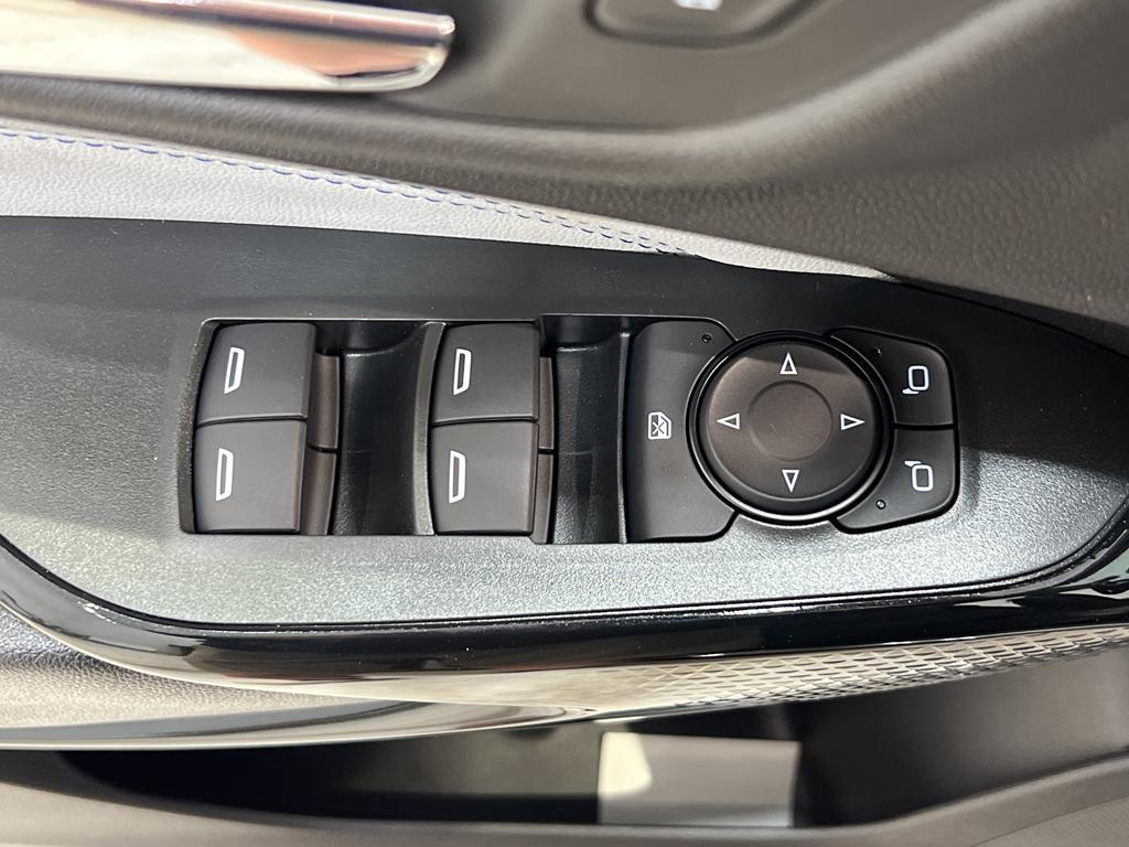 new 2025 Chevrolet Trax car, priced at $25,510
