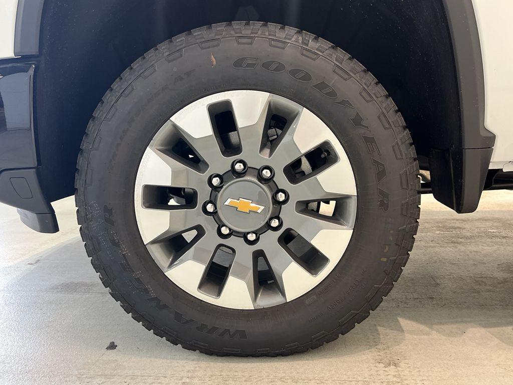 new 2025 Chevrolet Silverado 2500 car, priced at $58,810