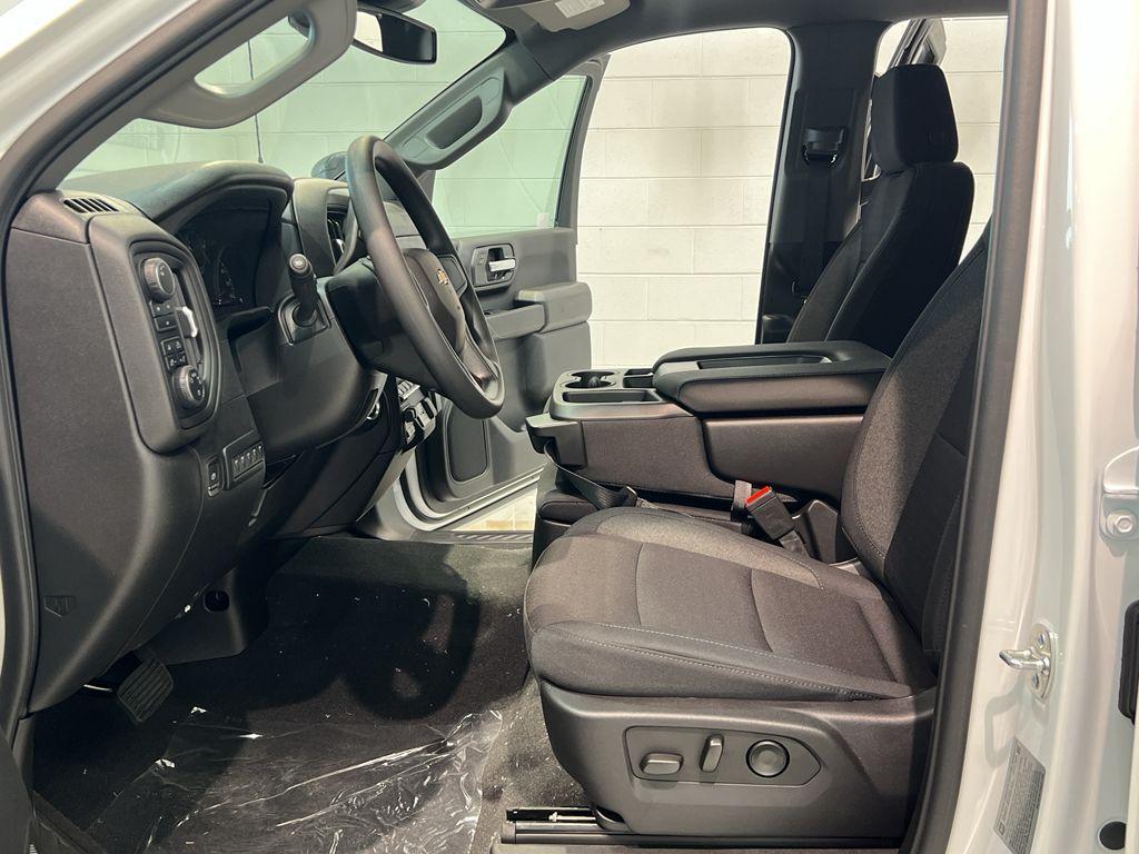 new 2025 Chevrolet Silverado 2500 car, priced at $58,810