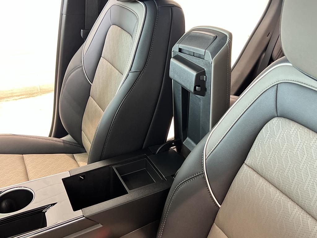 new 2026 Chevrolet Equinox car