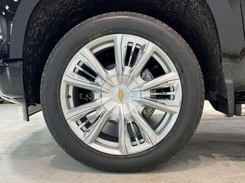 new 2025 Chevrolet Silverado 1500 car, priced at $72,455