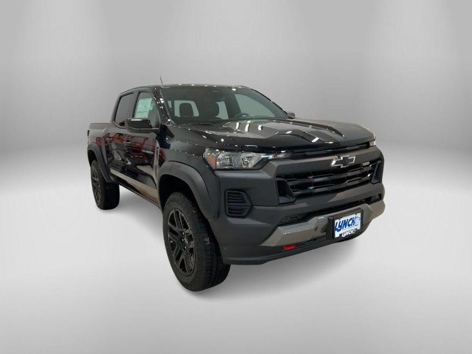 new 2024 Chevrolet Colorado car, priced at $43,895