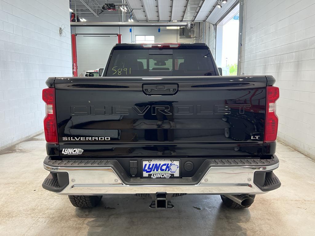 new 2025 Chevrolet Silverado 2500 car, priced at $64,240