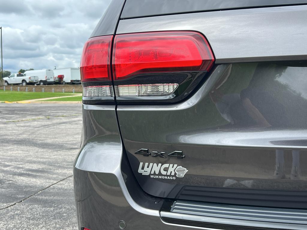 used 2018 Jeep Grand Cherokee car, priced at $17,495