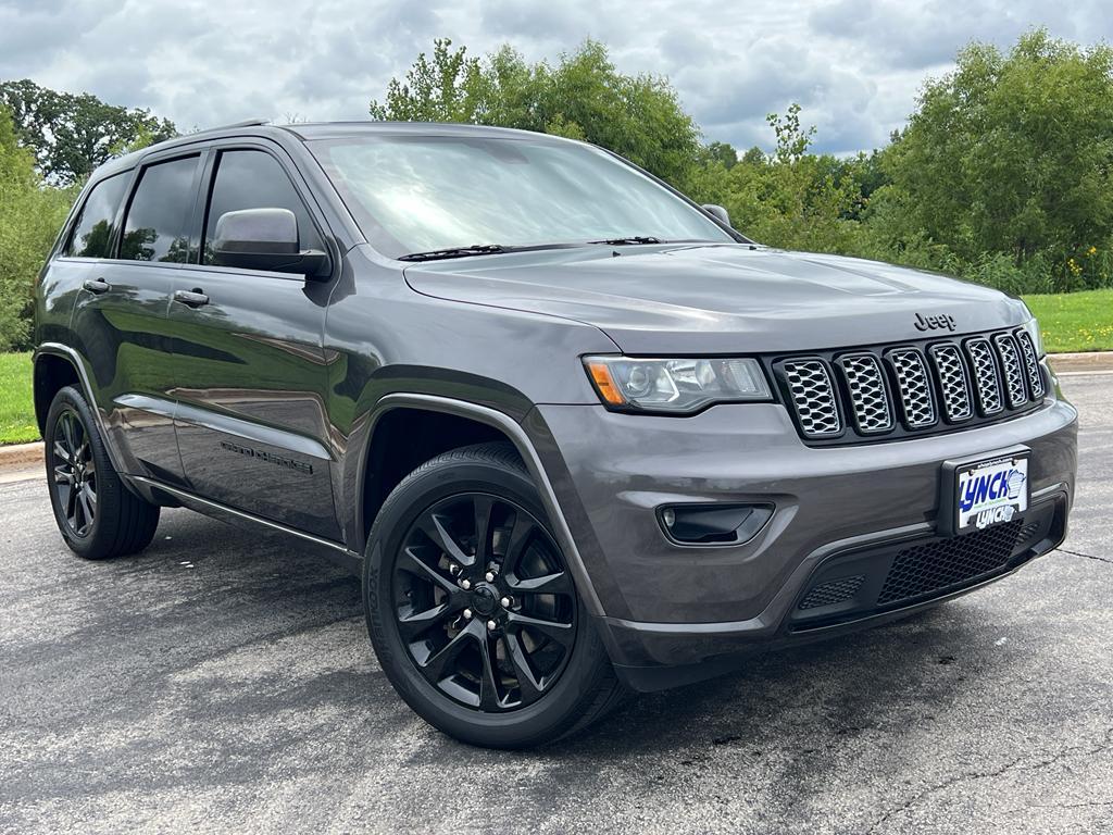 used 2018 Jeep Grand Cherokee car, priced at $17,495