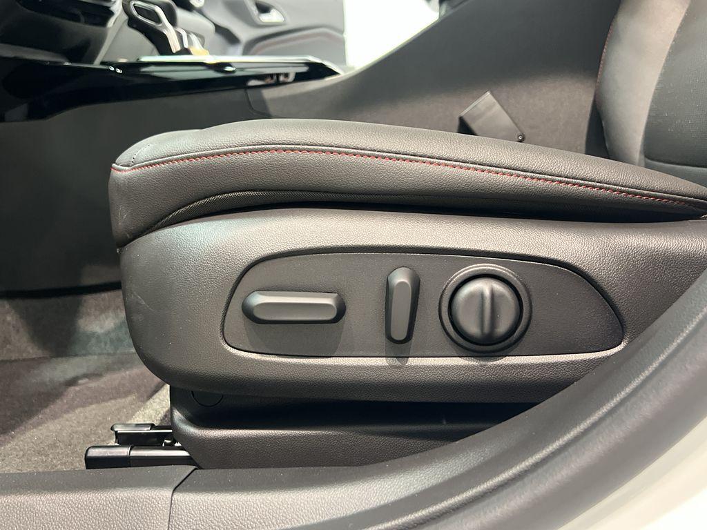 new 2025 Chevrolet Trax car, priced at $26,690