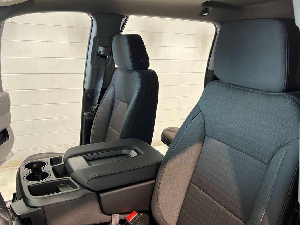 new 2025 Chevrolet Silverado 1500 car, priced at $52,595