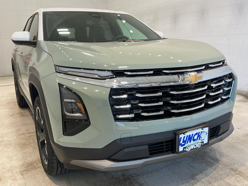 new 2026 Chevrolet Equinox car, priced at $33,495