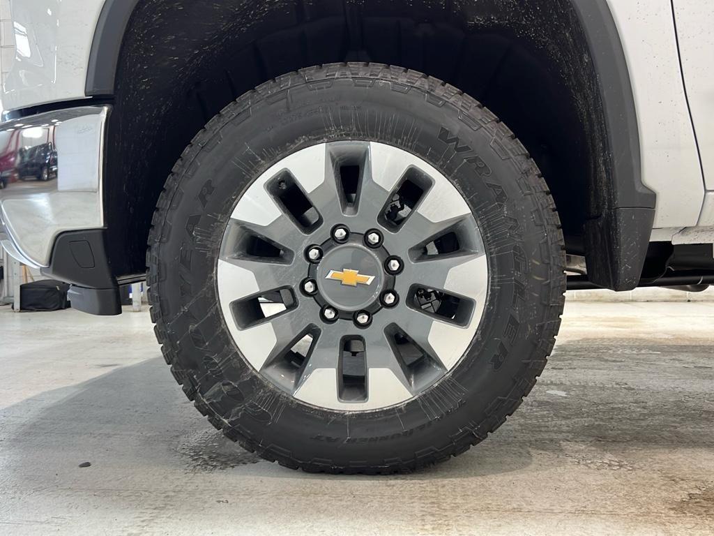 new 2025 Chevrolet Silverado 2500 car, priced at $64,150