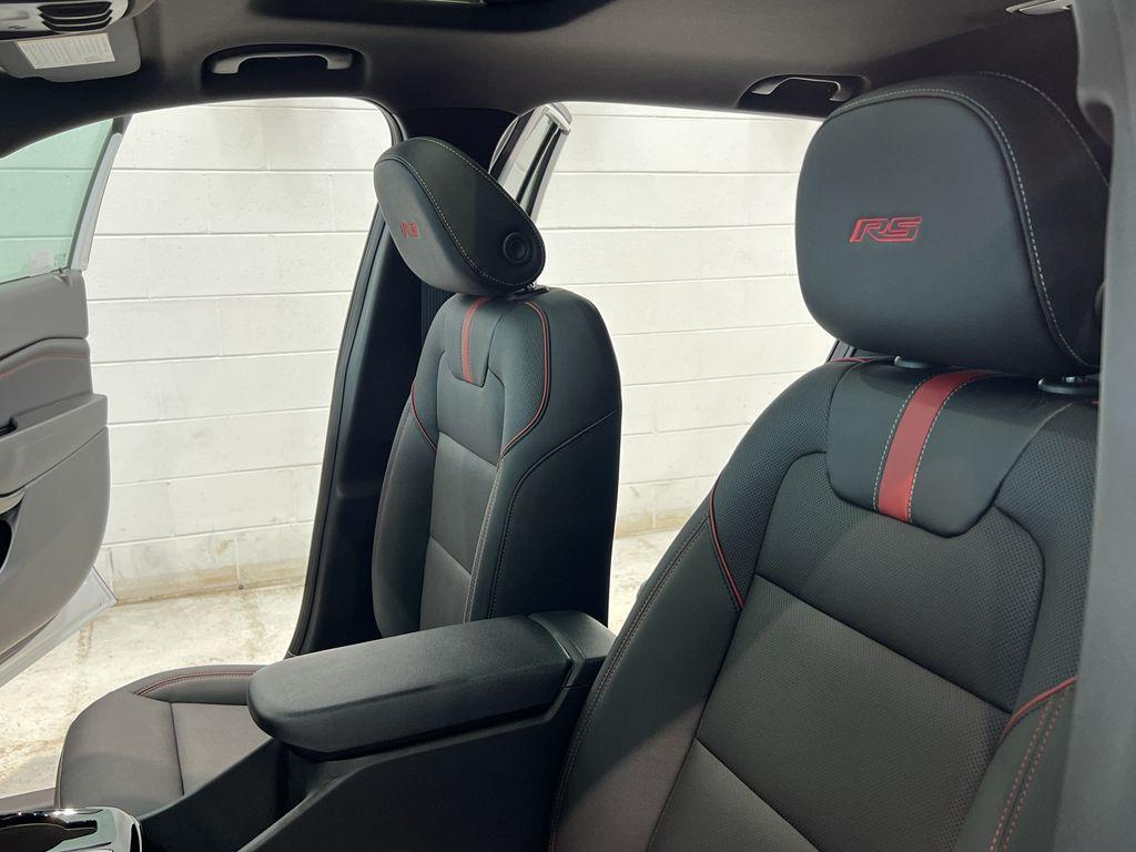 new 2025 Chevrolet Trax car, priced at $27,835