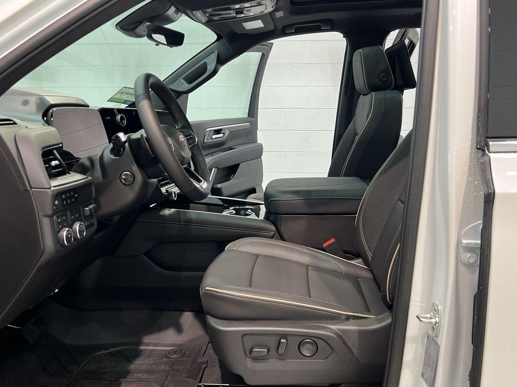 new 2025 Chevrolet Tahoe car, priced at $89,695