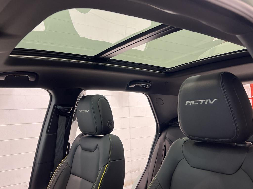 new 2025 Chevrolet TrailBlazer car, priced at $34,105