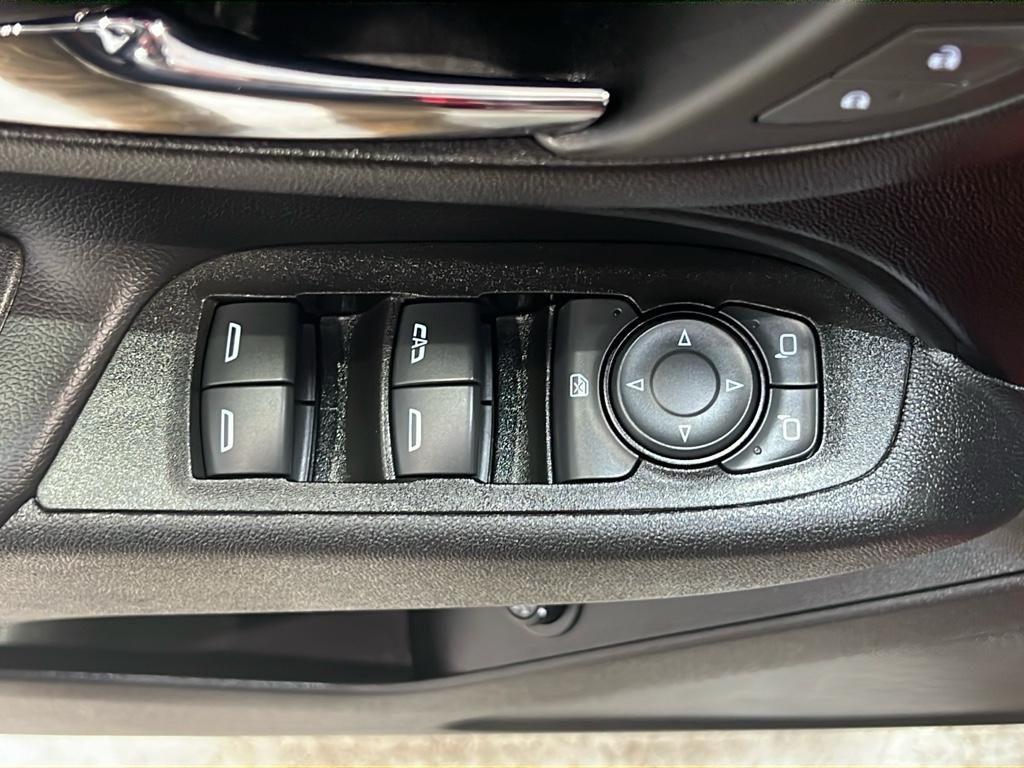 used 2023 Chevrolet Equinox car, priced at $23,395