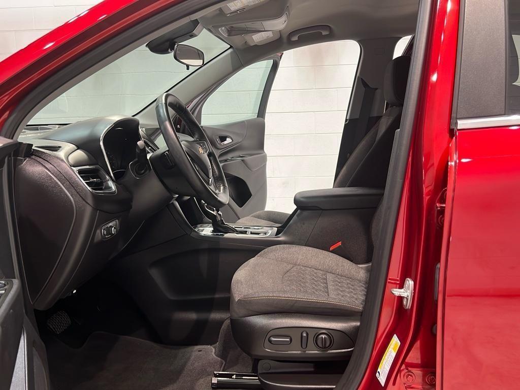 used 2023 Chevrolet Equinox car, priced at $23,395