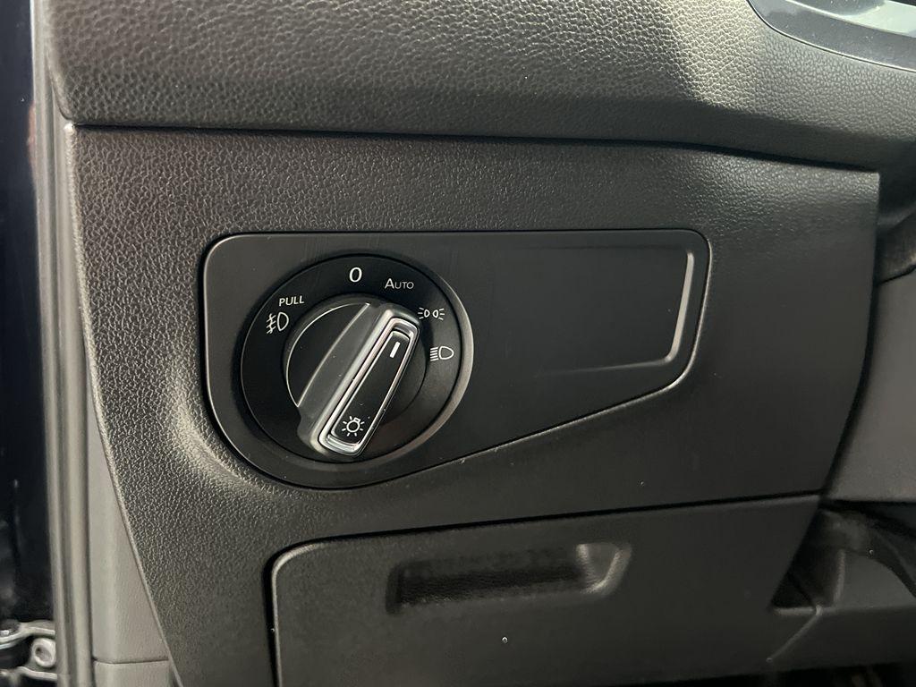 used 2021 Volkswagen Tiguan car, priced at $19,595
