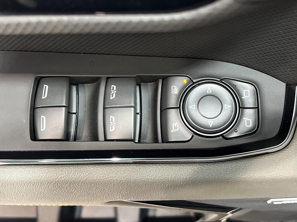 new 2025 Chevrolet Silverado 1500 car, priced at $73,870