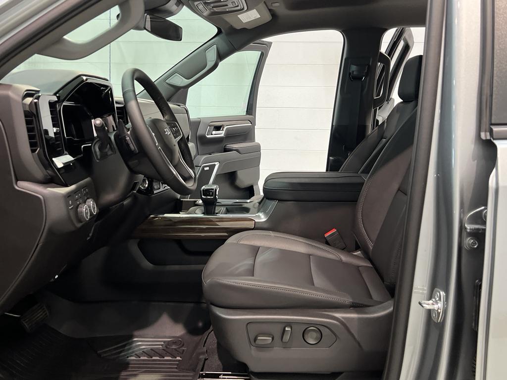 new 2025 Chevrolet Silverado 1500 car, priced at $62,340
