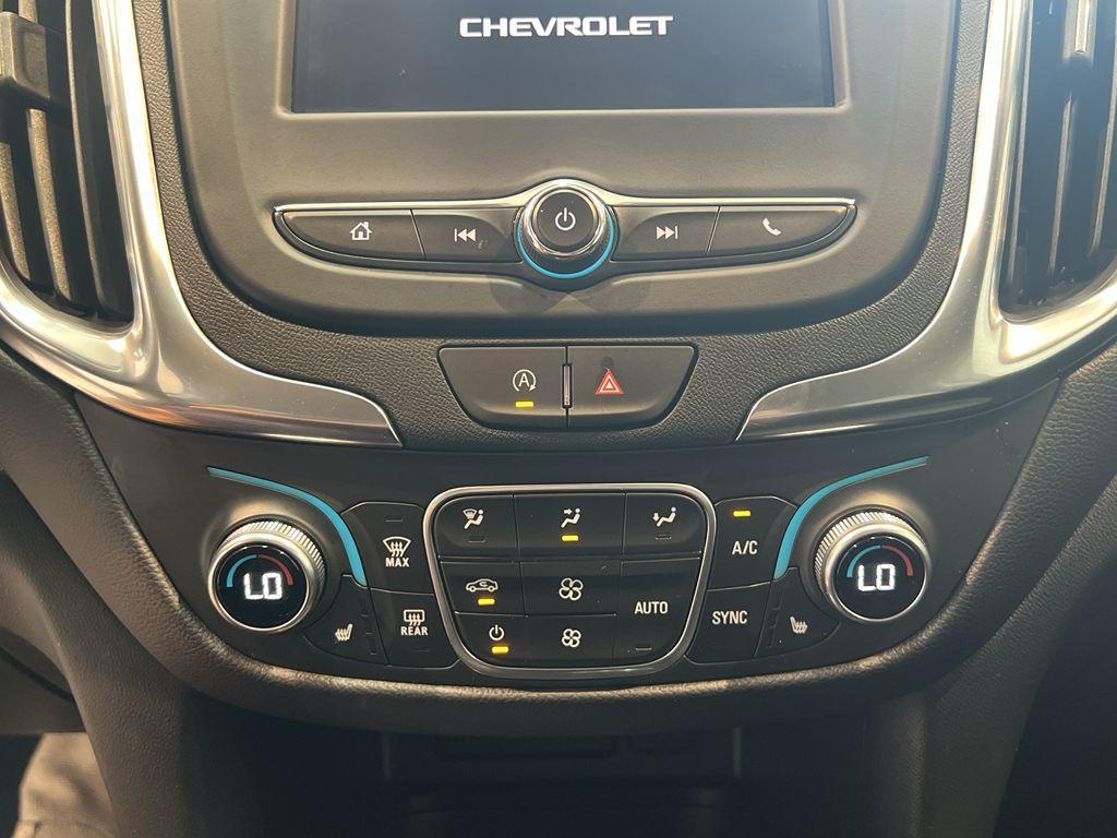 used 2024 Chevrolet Equinox car, priced at $25,985