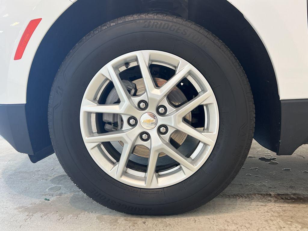 used 2024 Chevrolet Equinox car, priced at $25,985