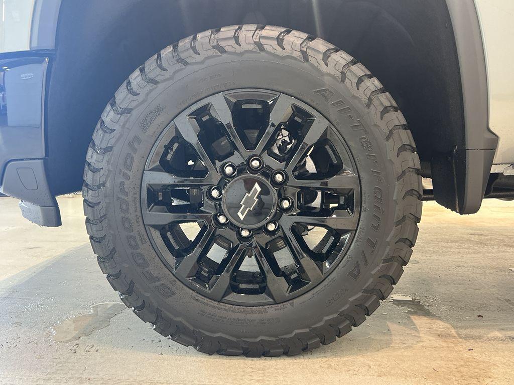 new 2025 Chevrolet Silverado 2500 car, priced at $73,685