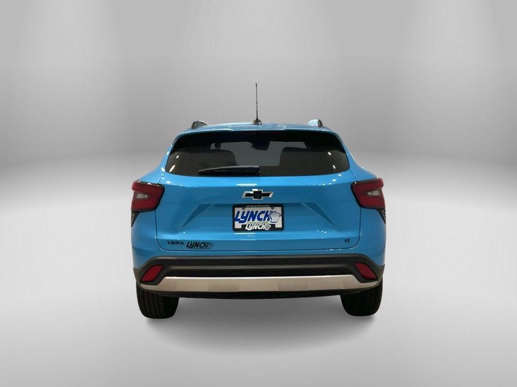 new 2025 Chevrolet Trax car, priced at $26,155