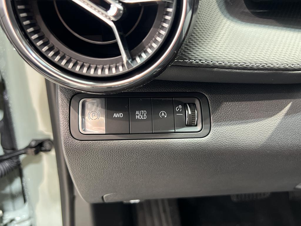 new 2026 Chevrolet Equinox car, priced at $36,410