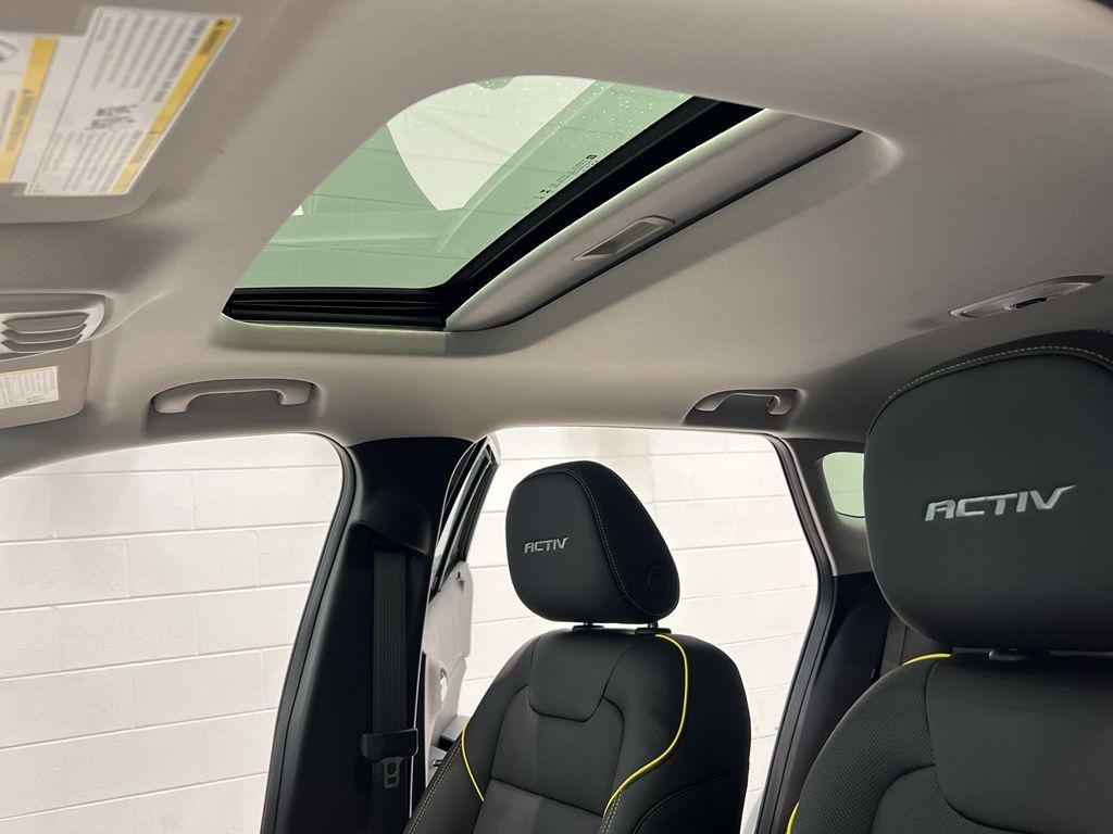 new 2025 Chevrolet Trax car, priced at $27,485