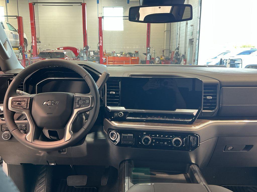 new 2025 Chevrolet Silverado 2500 car, priced at $66,515