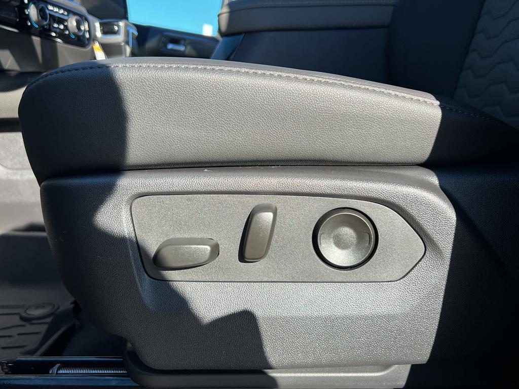 new 2026 Chevrolet Silverado 1500 car, priced at $76,925