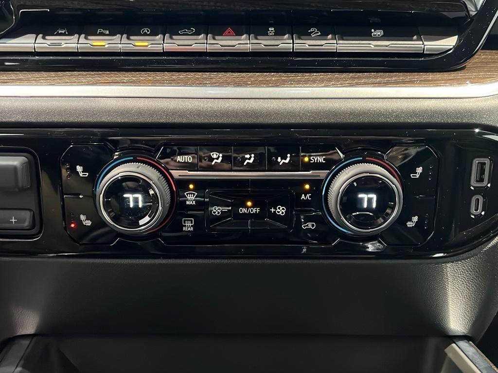 new 2025 Chevrolet Silverado 1500 car, priced at $64,640