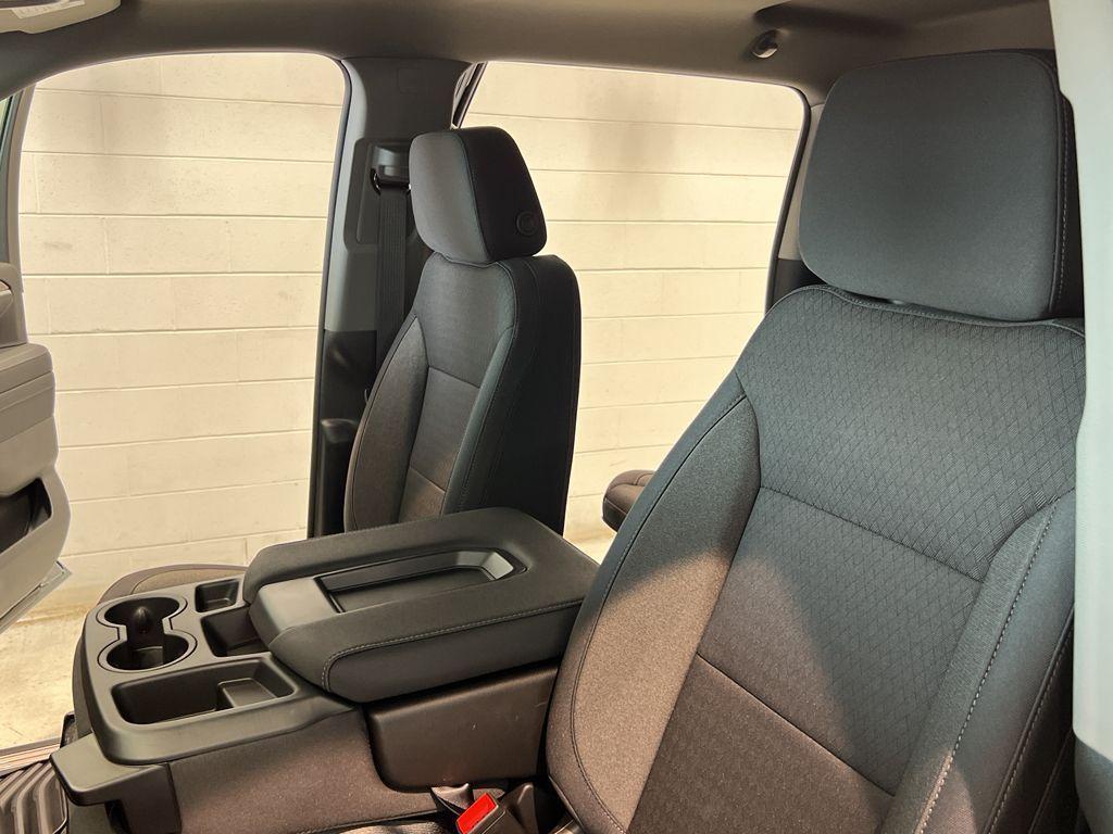 new 2025 Chevrolet Silverado 1500 car, priced at $50,988