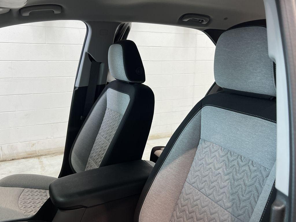 used 2023 Chevrolet Equinox car, priced at $24,795