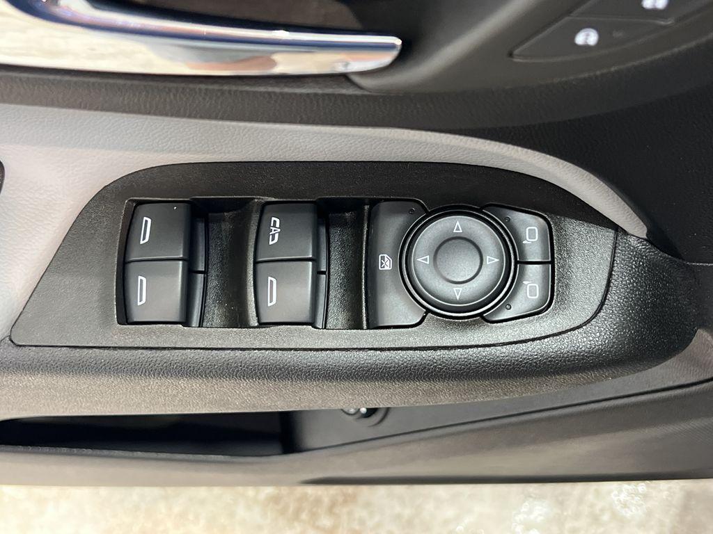 used 2023 Chevrolet Equinox car, priced at $24,795