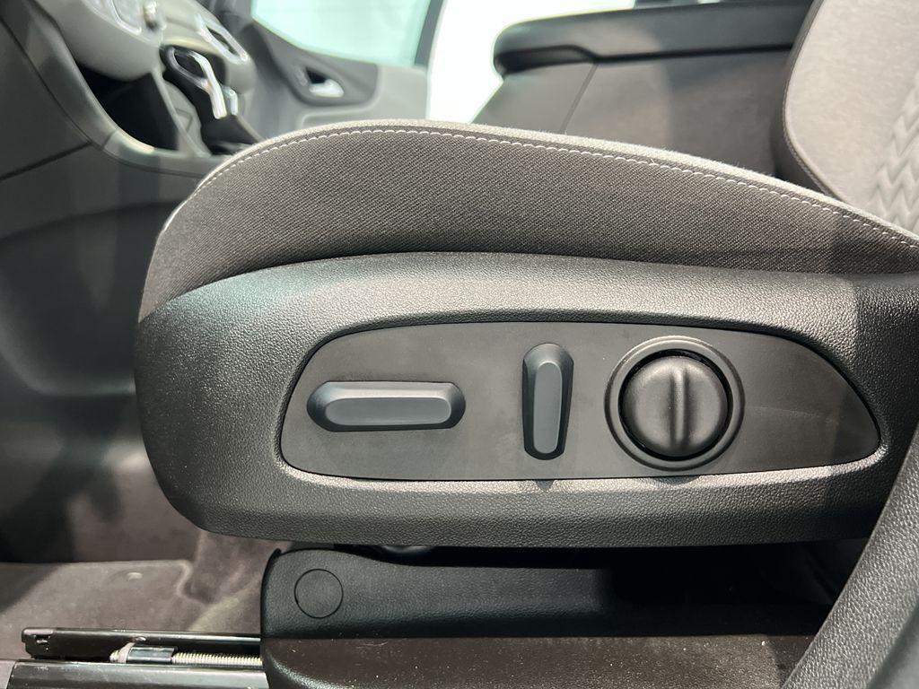used 2023 Chevrolet Equinox car, priced at $24,795