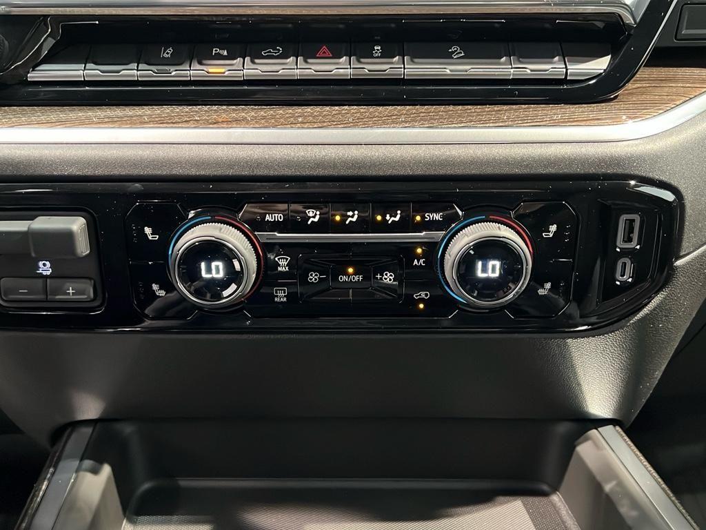 new 2025 Chevrolet Silverado 2500 car, priced at $64,575