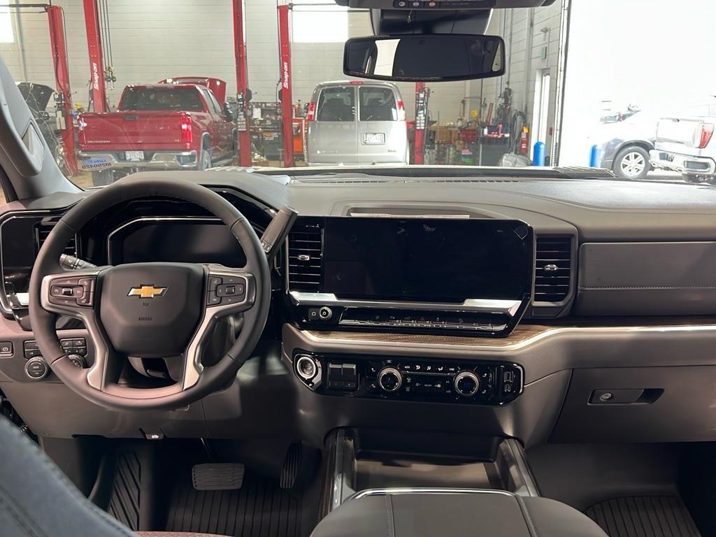 new 2025 Chevrolet Silverado 2500 car, priced at $64,575