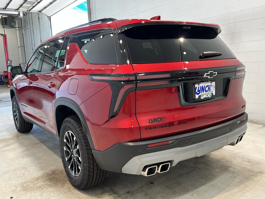 new 2026 Chevrolet Traverse car, priced at $54,615