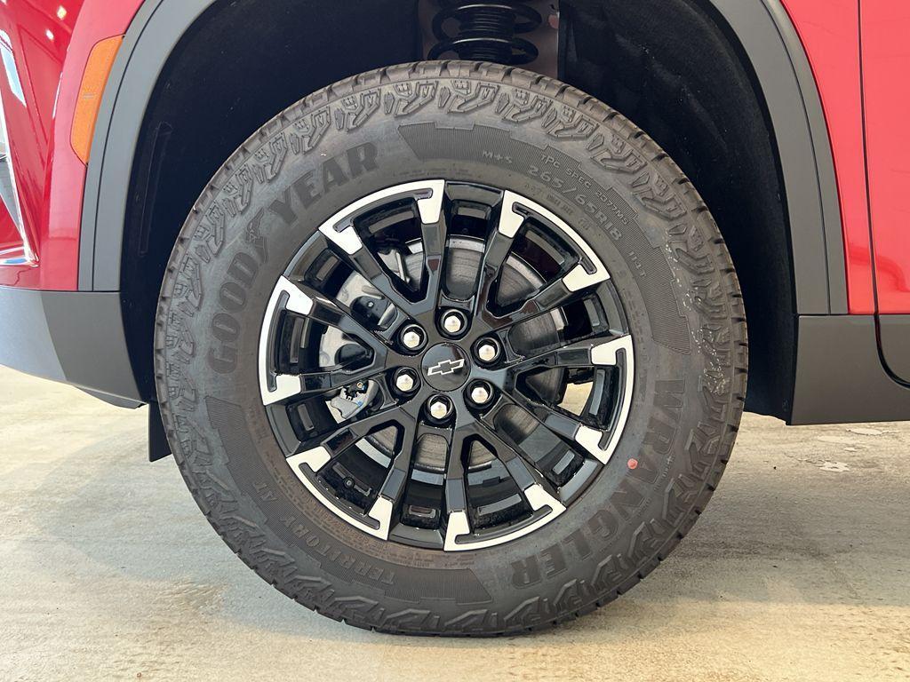 new 2026 Chevrolet Traverse car, priced at $54,615