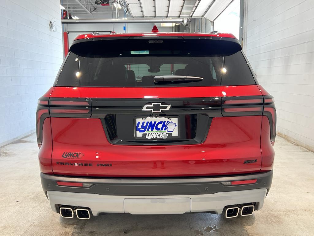 new 2026 Chevrolet Traverse car, priced at $54,615