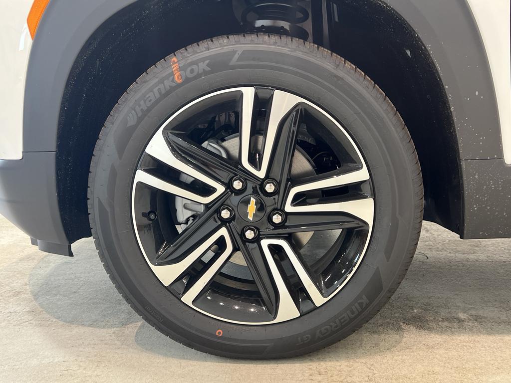 new 2026 Chevrolet TrailBlazer car, priced at $29,770